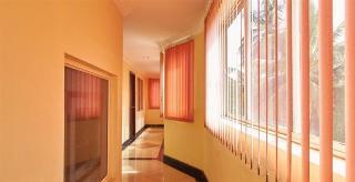 Woodside Hotel Mangalore Buitenkant foto